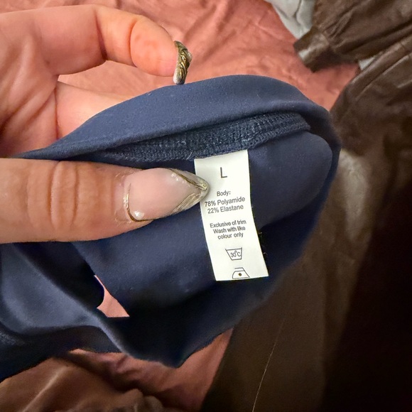 Jaunty x Rumble workout top - Picture 3 of 5